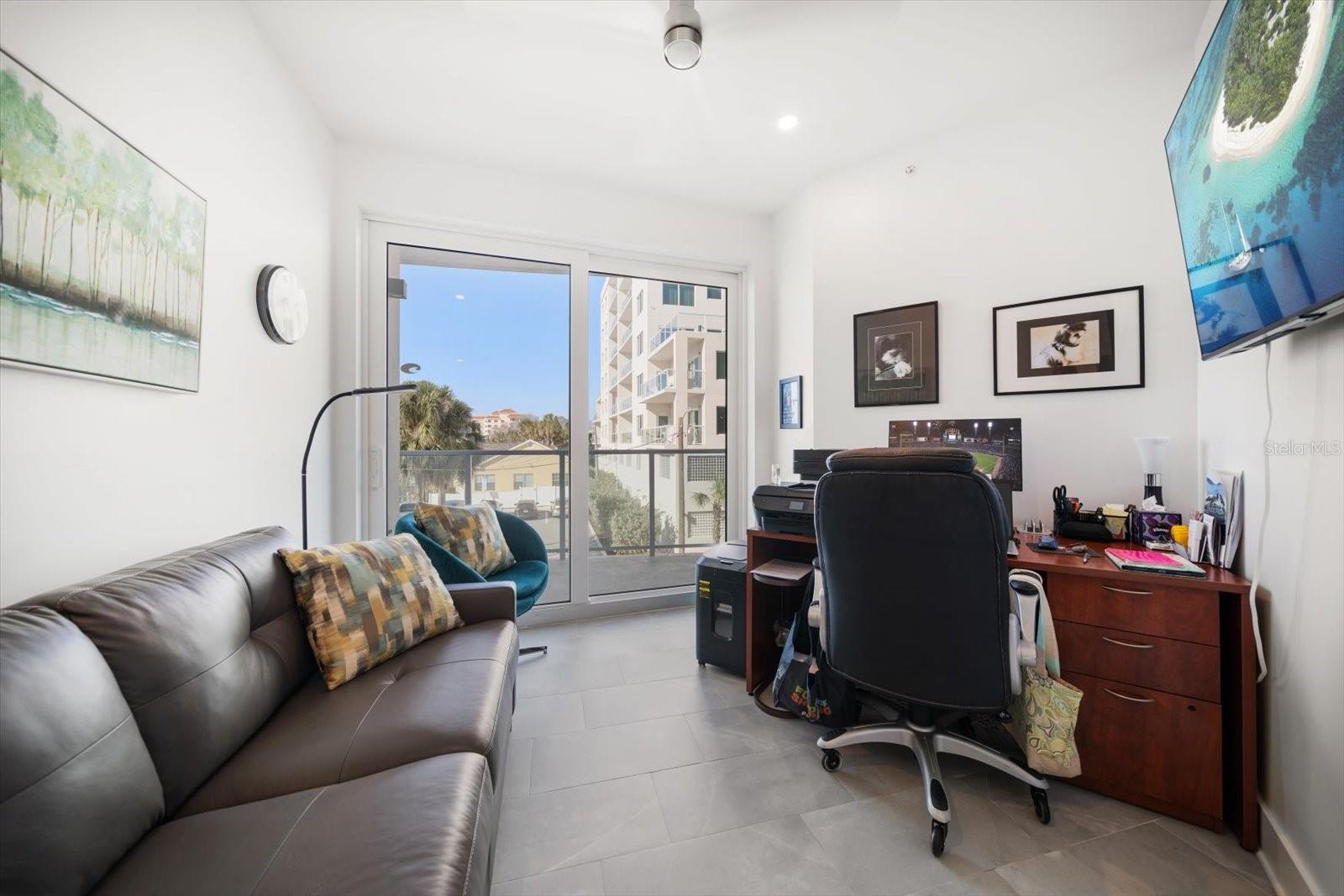 PURA VIDA RESIDENCES CONDO - Residential