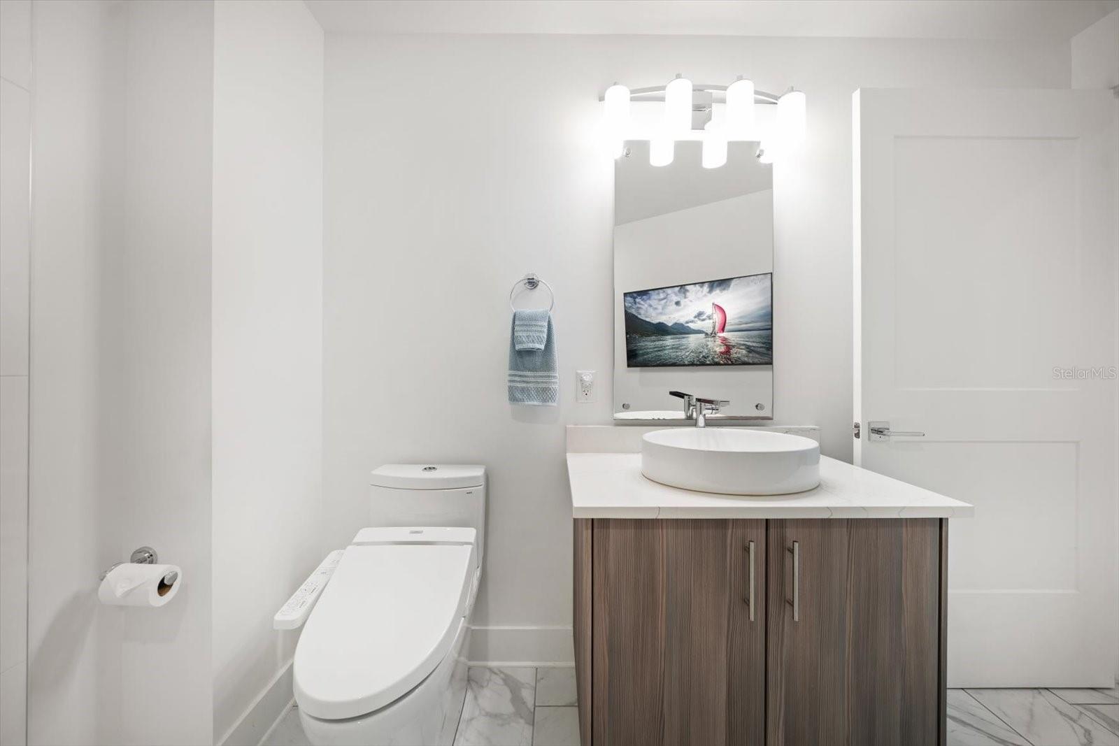 PURA VIDA RESIDENCES CONDO - Residential