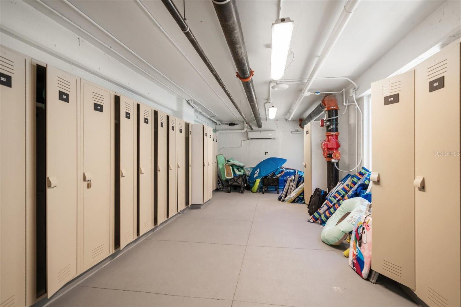 PURA VIDA RESIDENCES CONDO - Residential