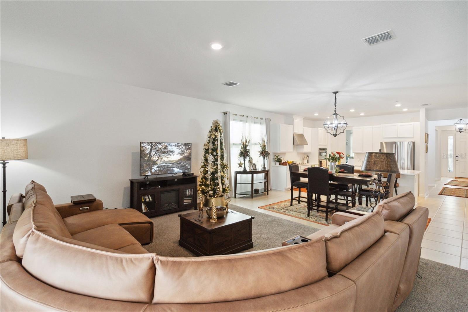 BELLALAGO PH 5J SEC 3 - Residential