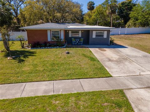 27 PARK AVENUE TARPON SPRINGS FL 34689