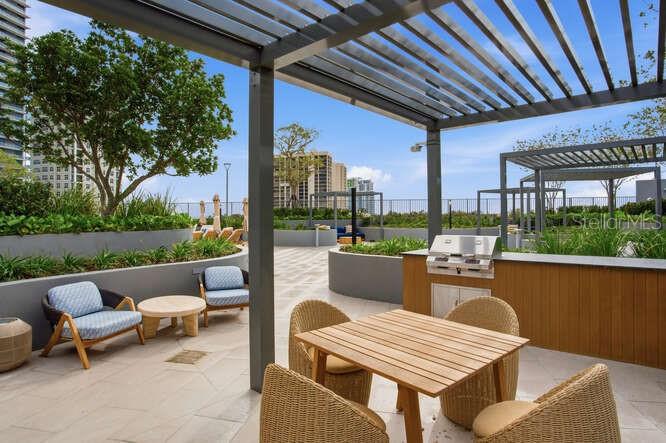 BAYSHORE YSABELLA CONDOMINIUM - Residential