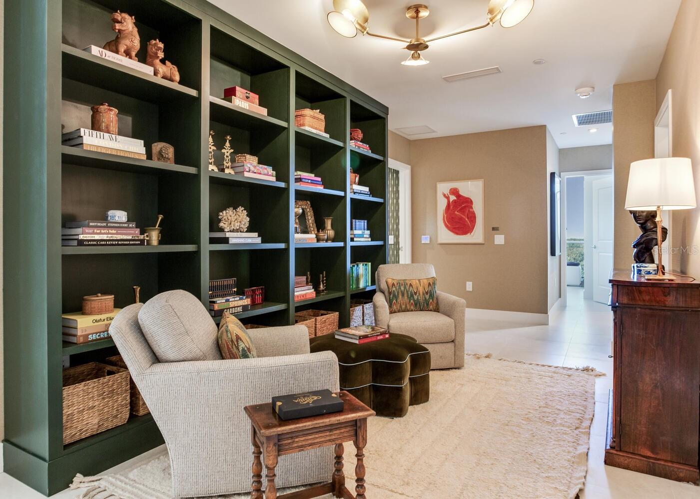 BAYSHORE YSABELLA CONDOMINIUM - Residential