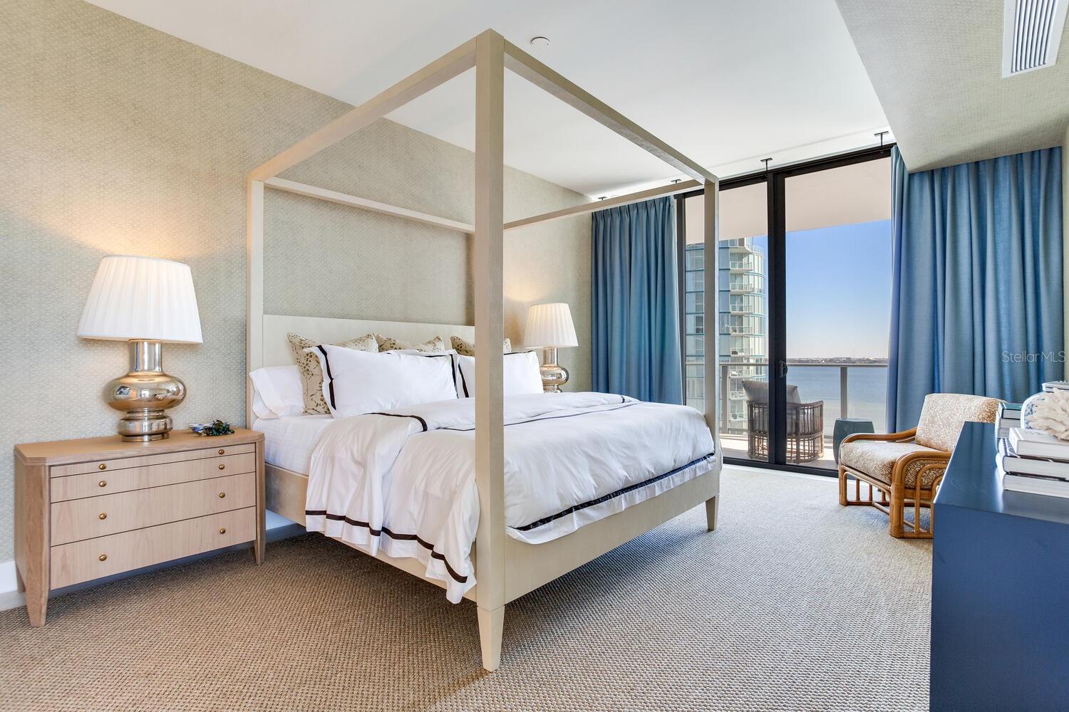 BAYSHORE YSABELLA CONDOMINIUM - Residential