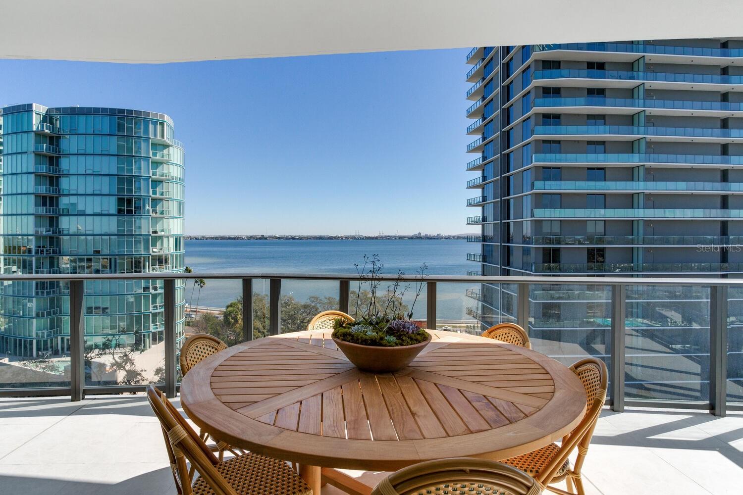 BAYSHORE YSABELLA CONDOMINIUM - Residential