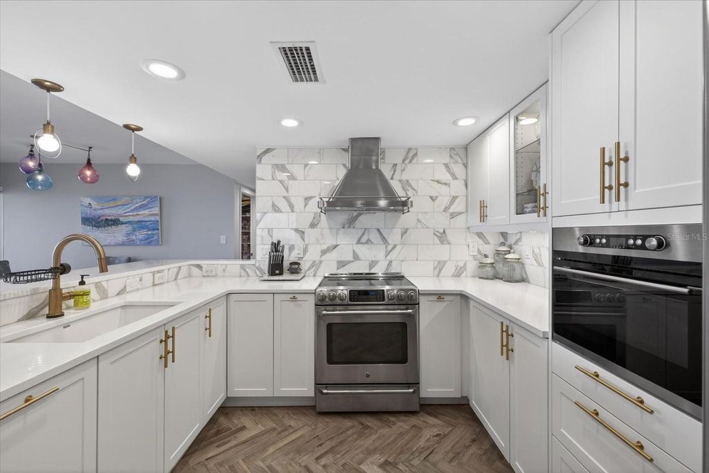 Photo of 4141 Bayshore Boulevard #2001, Tampa, FL 33611 (MLS # TB8493325)