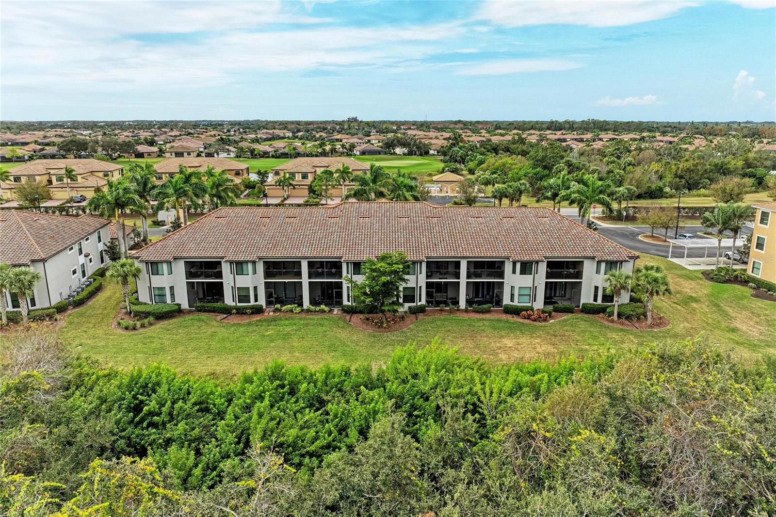 RIVER STRAND - Residential