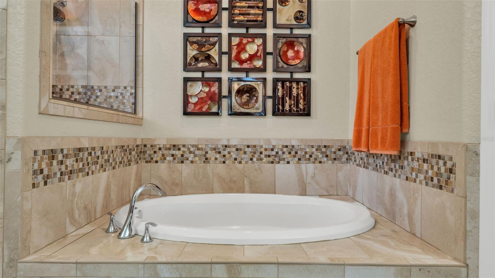 HIGHLANDS CRK PH 2 - Residential