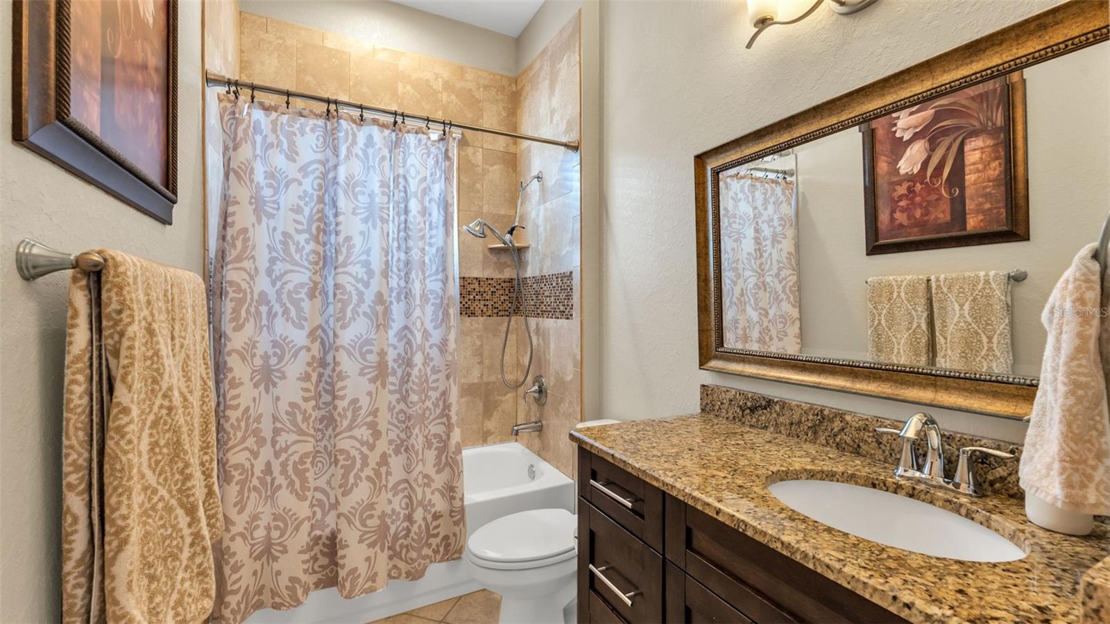 HIGHLANDS CRK PH 2 - Residential