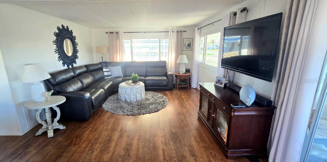 LAKE TARPON MOBILE HOME VILLAGE - Residential