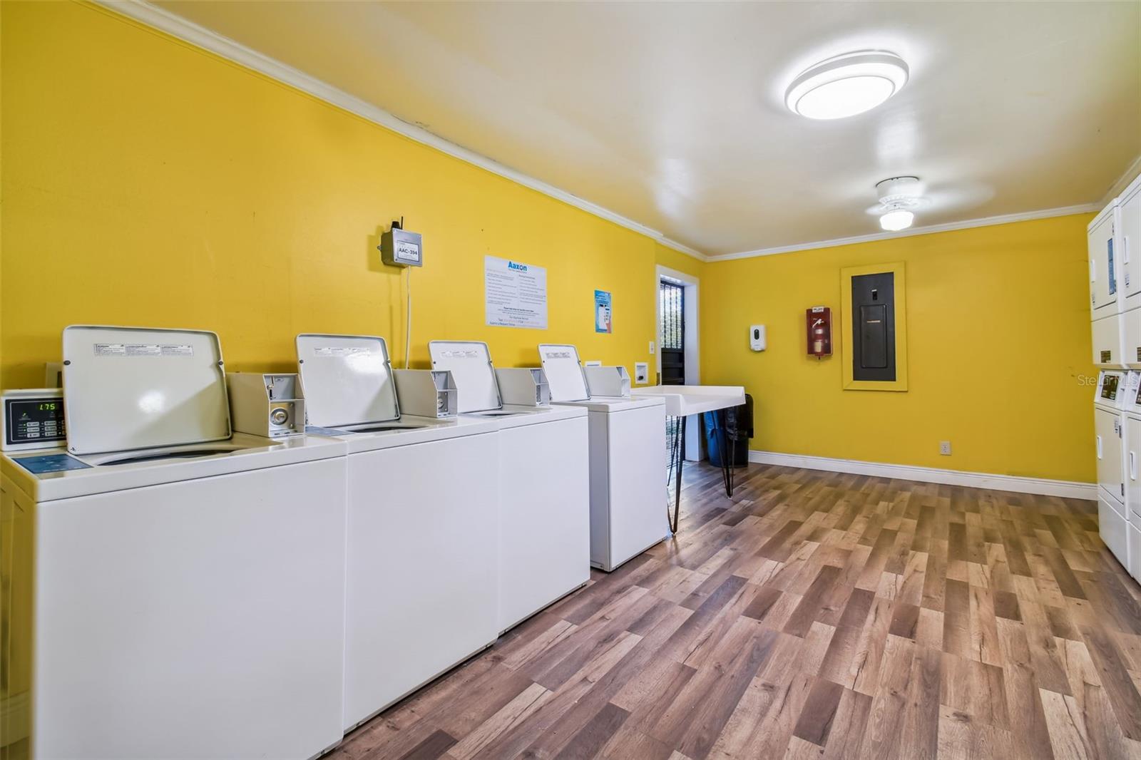 THE HAMPTONS AT BRANDON A CONDO - Residential