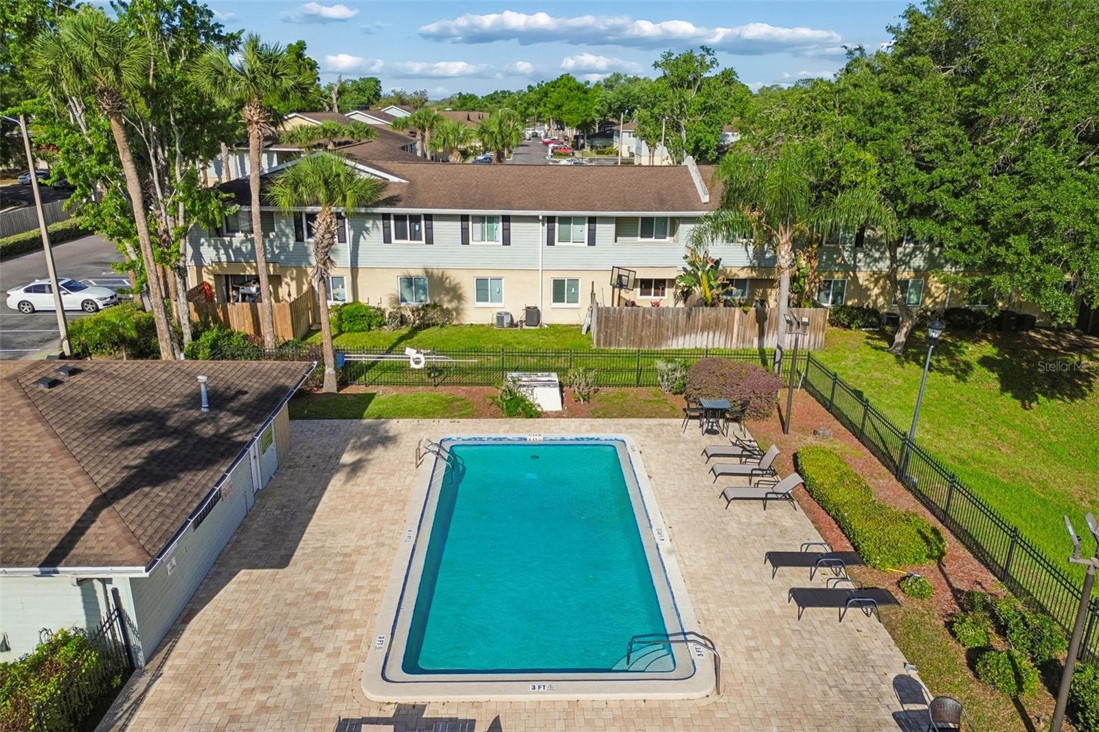 THE HAMPTONS AT BRANDON A CONDO - Residential