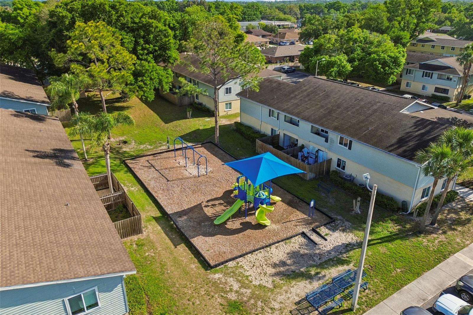 THE HAMPTONS AT BRANDON A CONDO - Residential