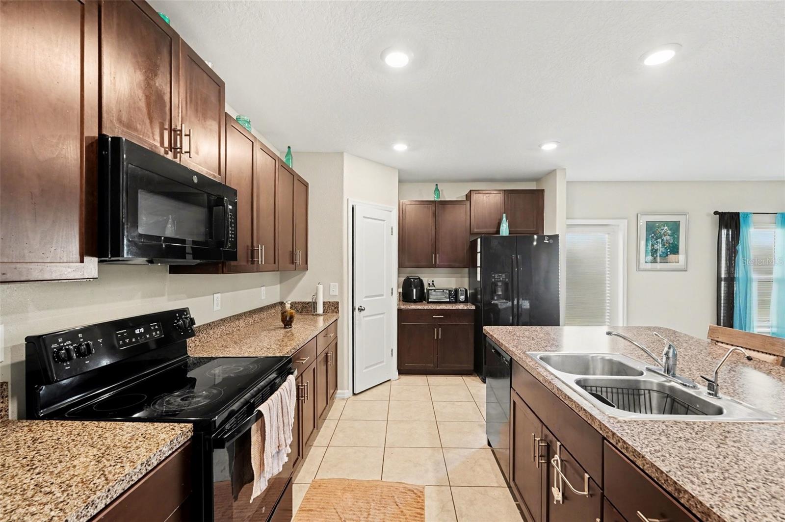 SHELL COVE PH 1 - Residential