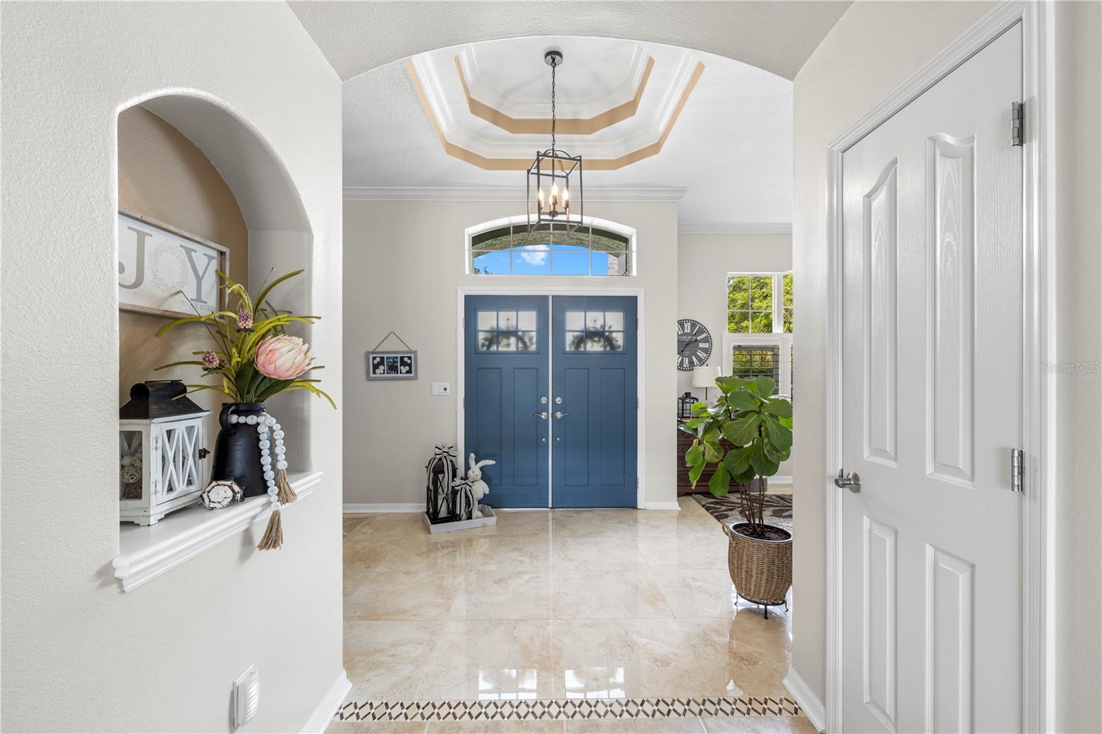 1352 BIG CREEK DRIVE