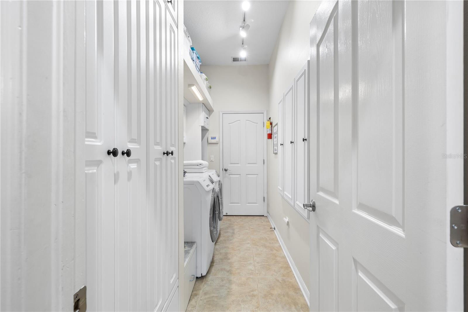 LAKES NORTHWOOD PH 01A 01B 02B - Residential