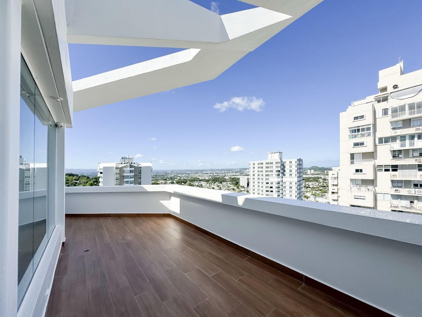 LA CIMA DE TORRIMAR - Residential