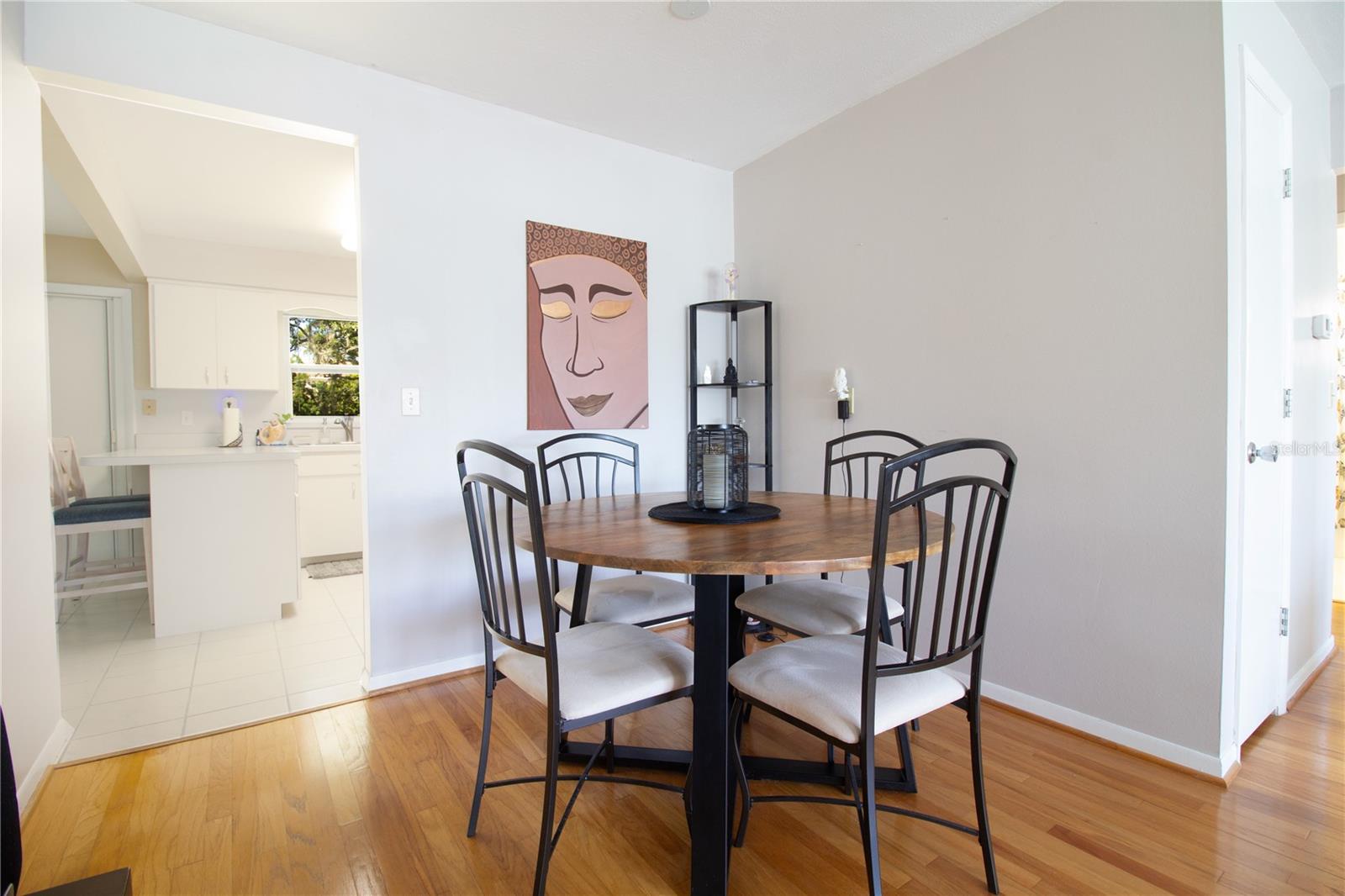 VENDOME VILLAGE - Residential