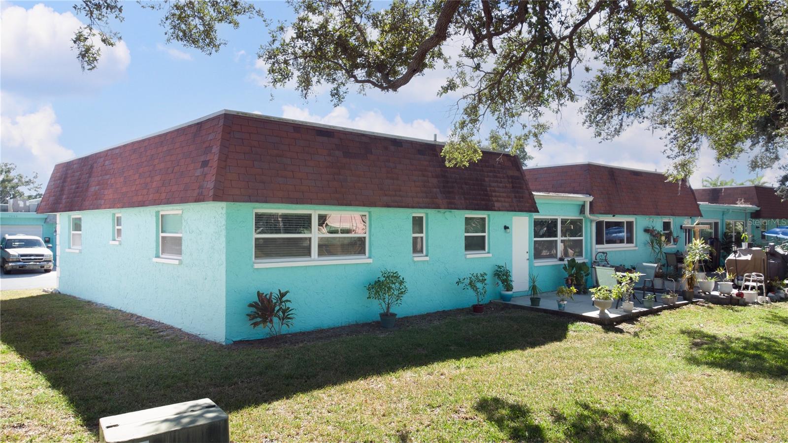 VENDOME VILLAGE - Residential