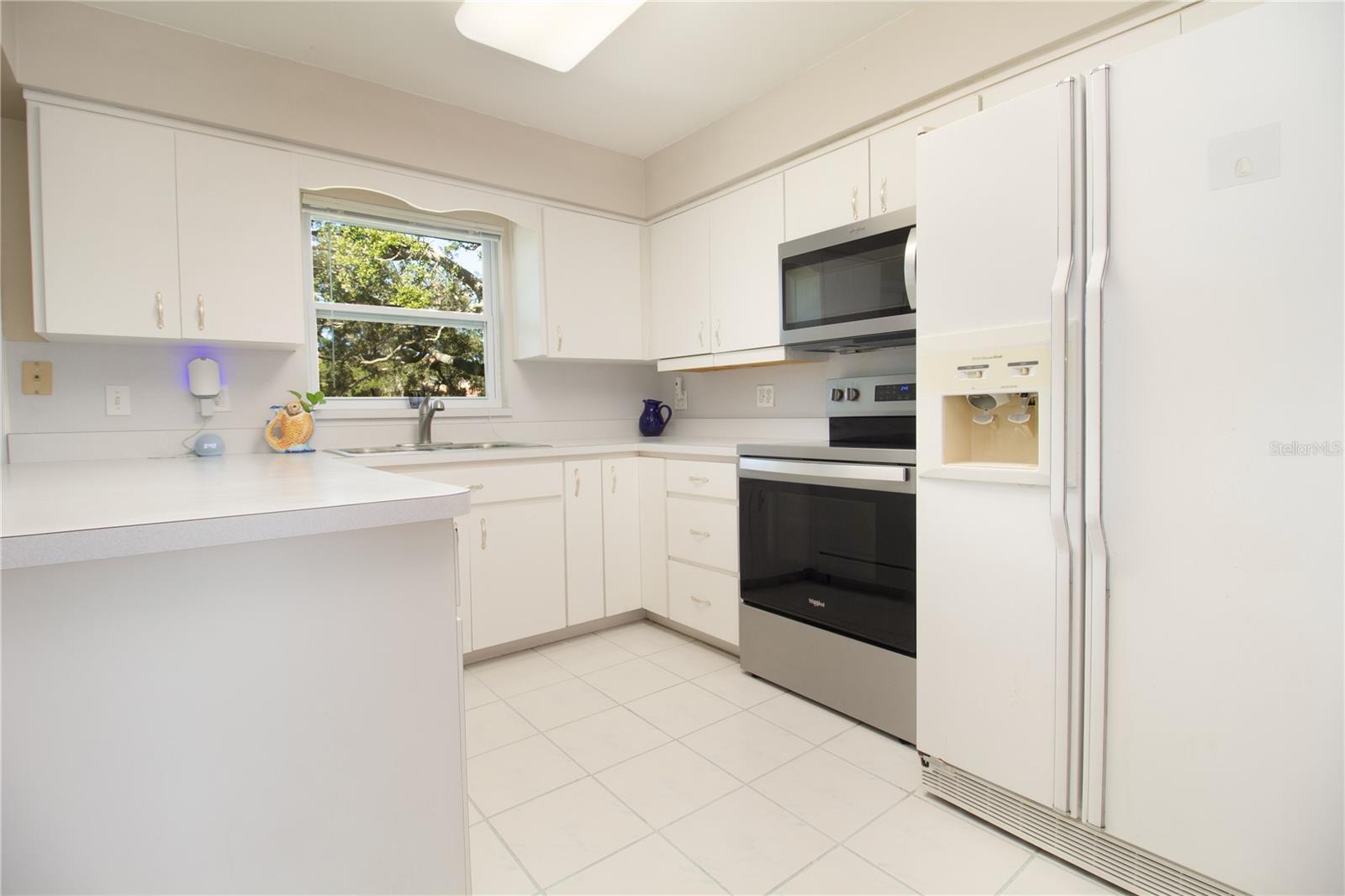 VENDOME VILLAGE - Residential