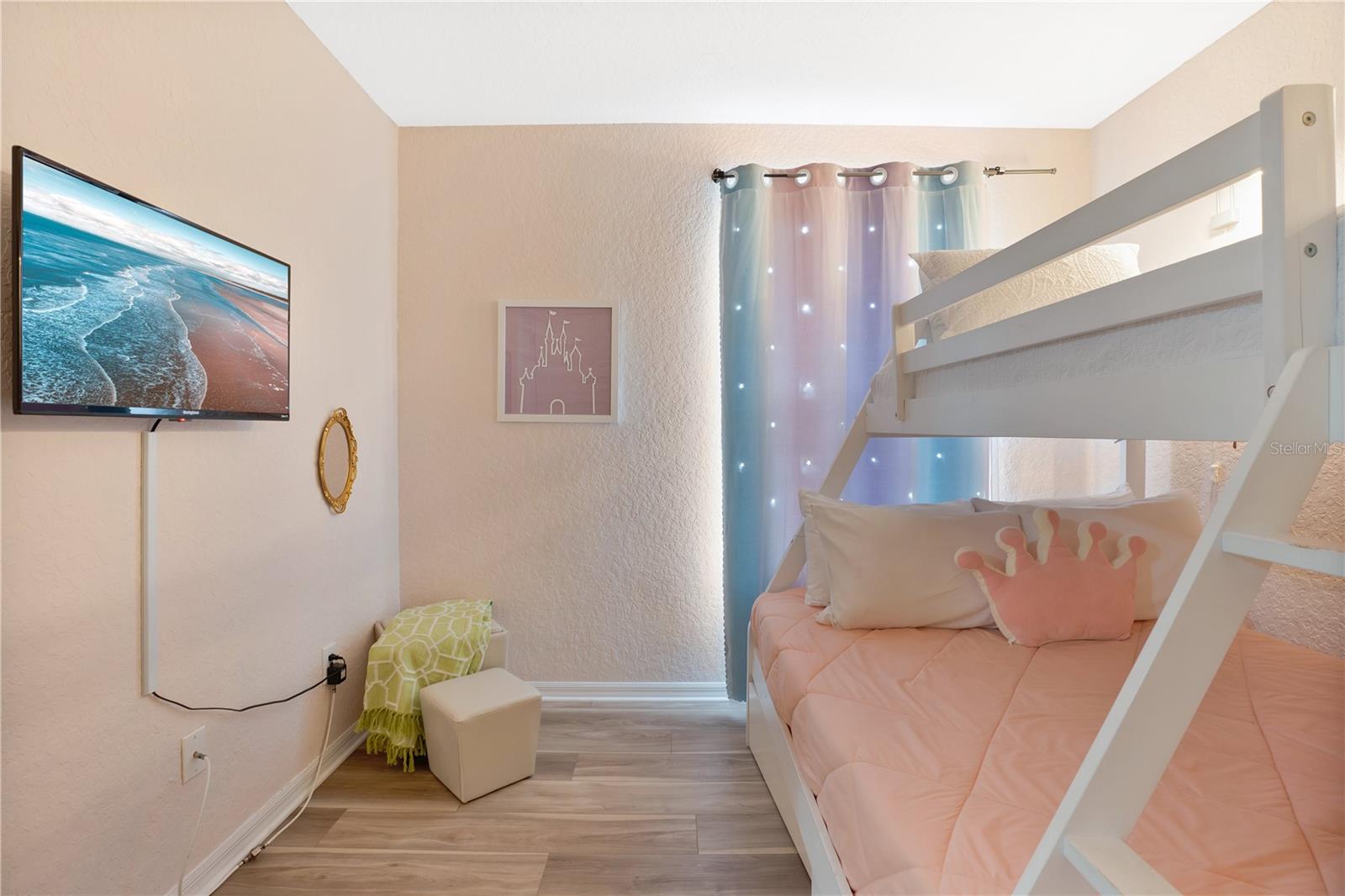 REGAL PALMS AT HIGHLAND RESERVE - Residential