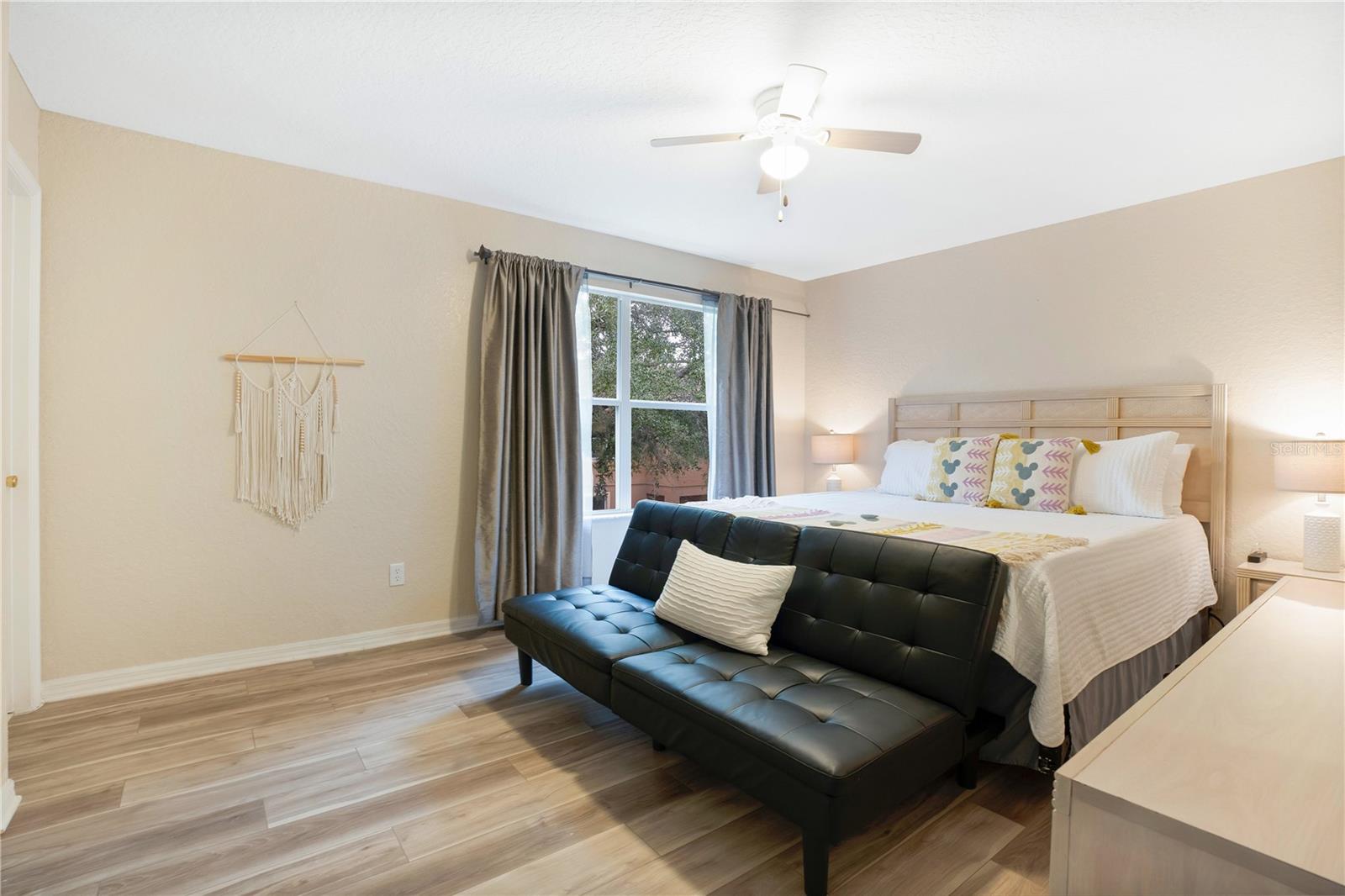 REGAL PALMS AT HIGHLAND RESERVE - Residential