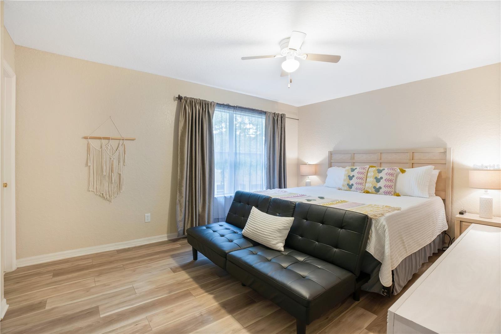 REGAL PALMS AT HIGHLAND RESERVE - Residential