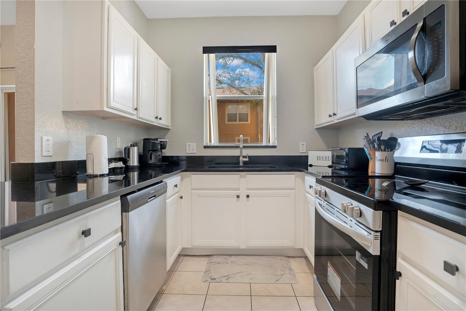 REGAL PALMS AT HIGHLAND RESERVE - Residential