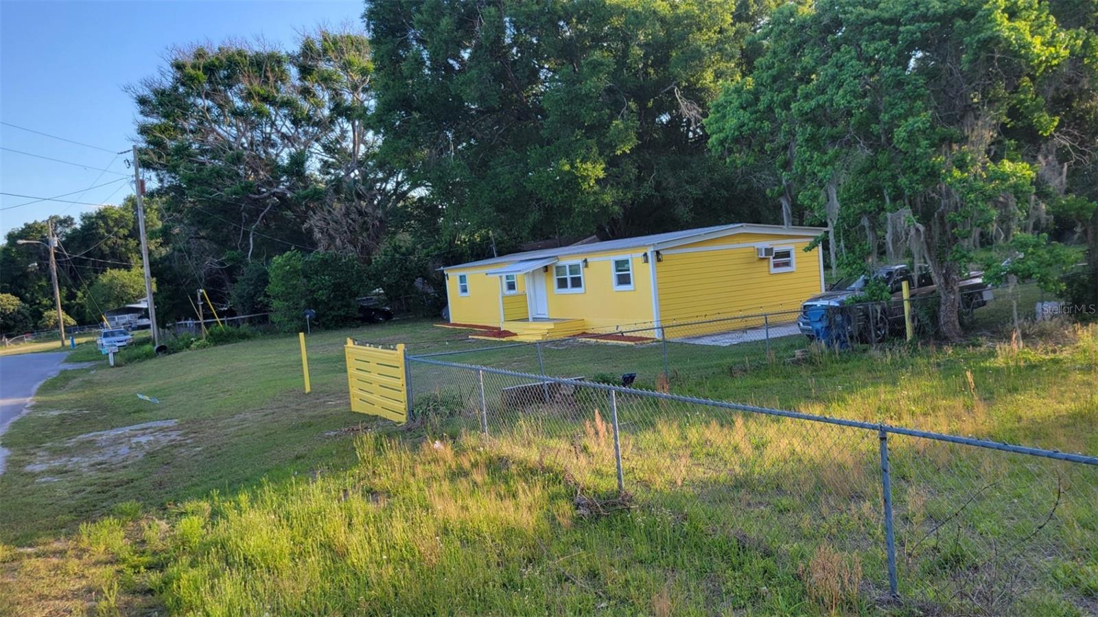 7690 GORDON LOOP