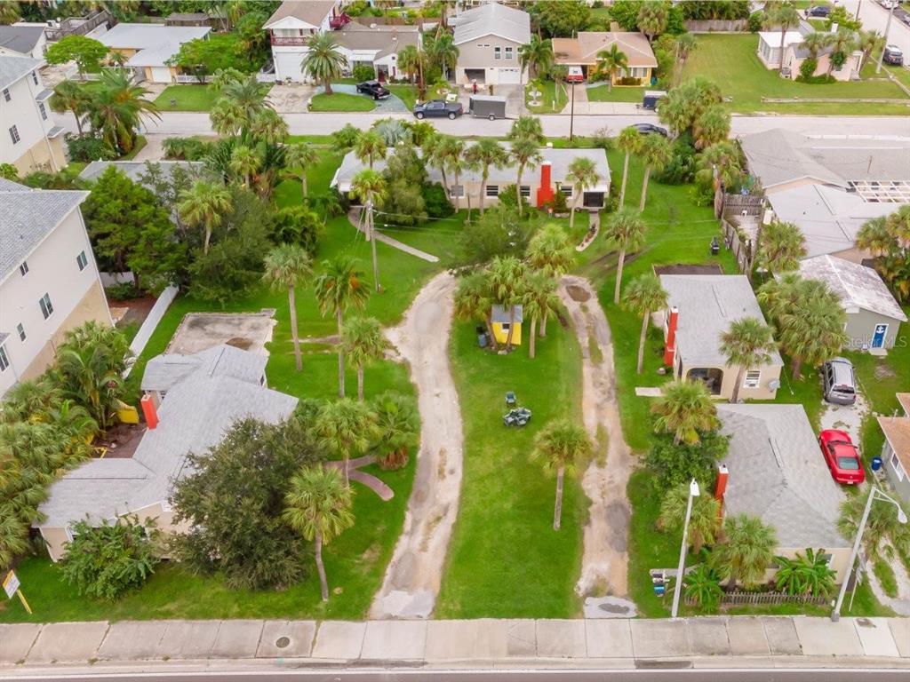Photo 2 of 11 of 15405 GULF BOULEVARD A6 townhome