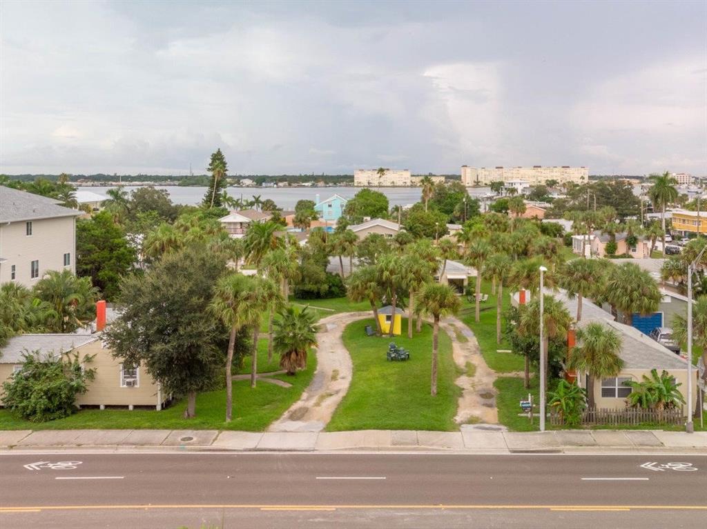 Photo 1 of 11 of 15405 GULF BOULEVARD A6 townhome