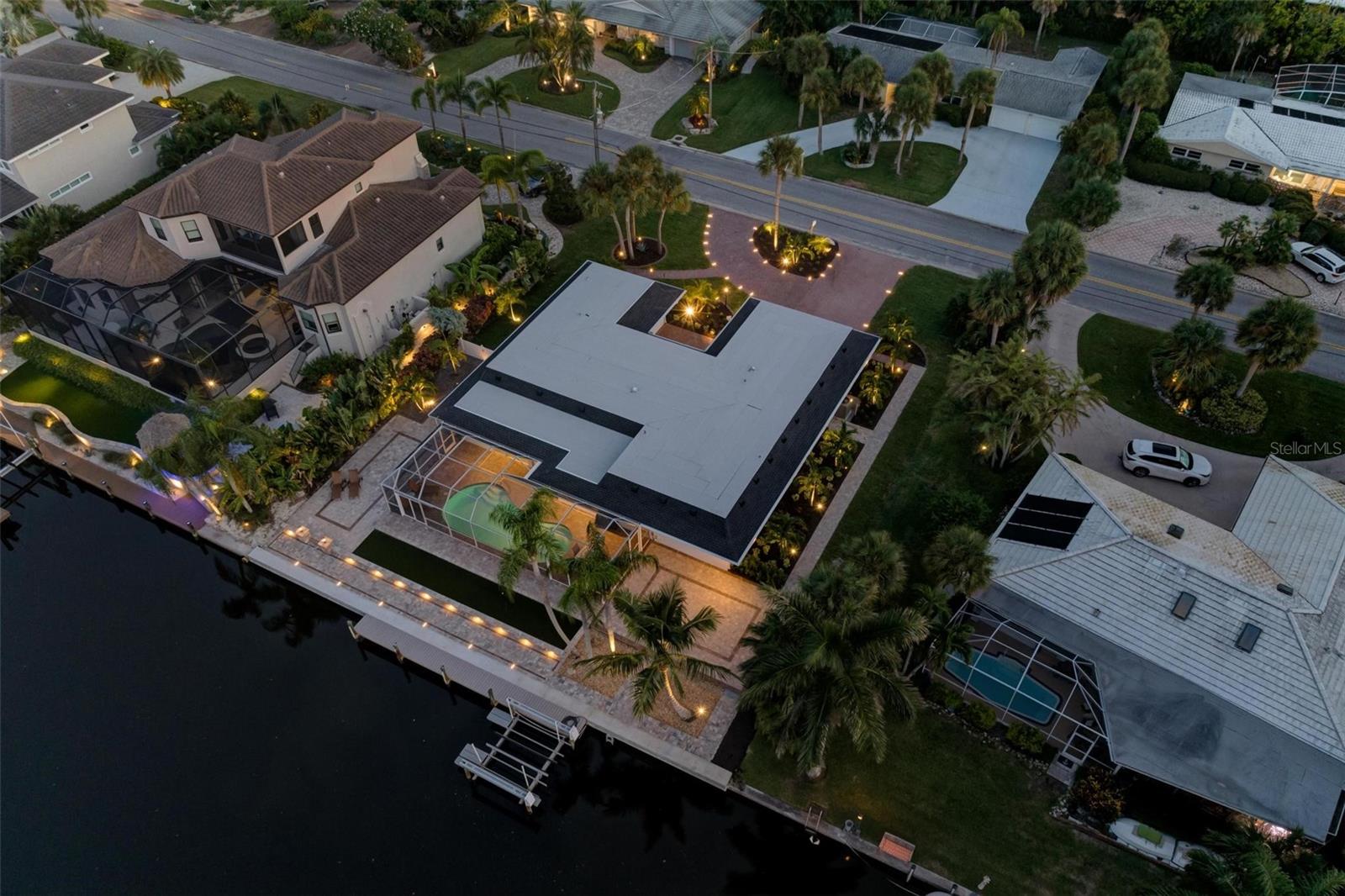 SIESTA ISLES - Residential