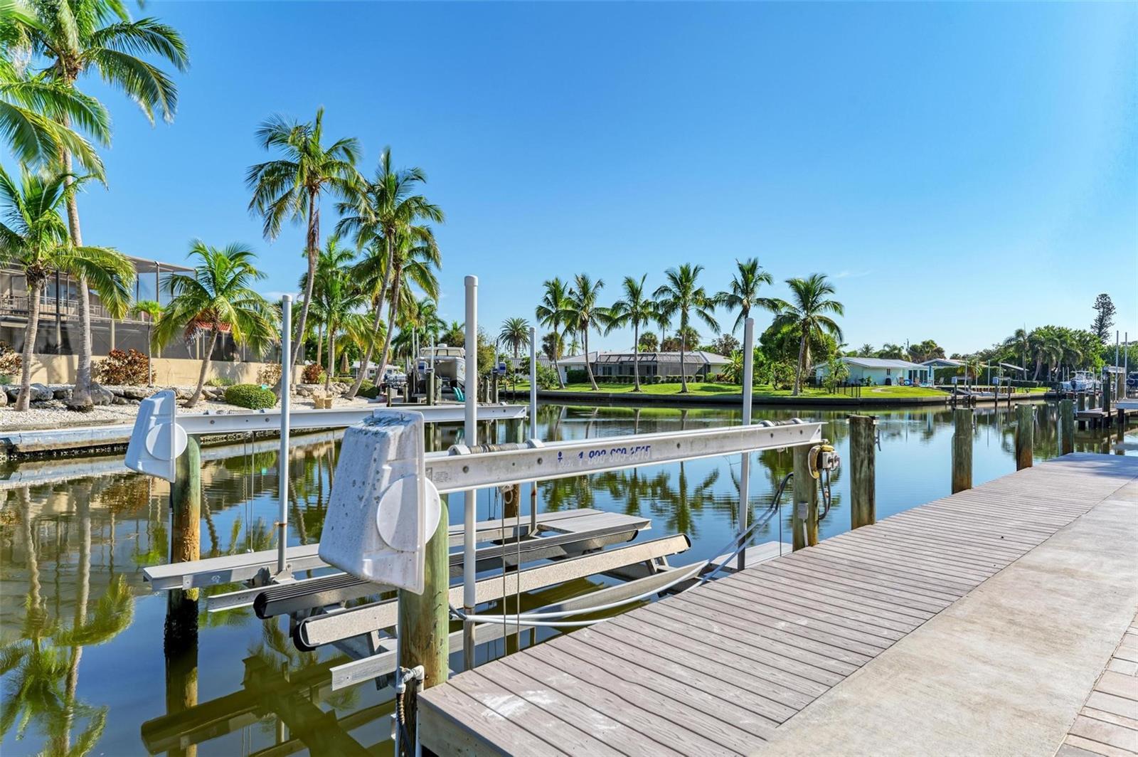 SIESTA ISLES - Residential