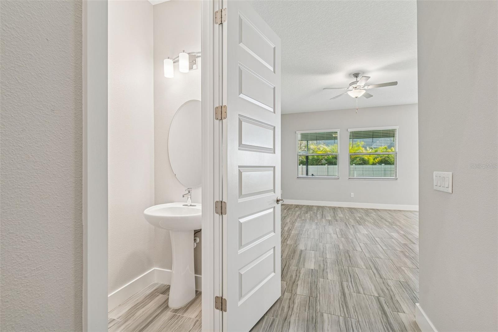 7608 S JUANITA STREET