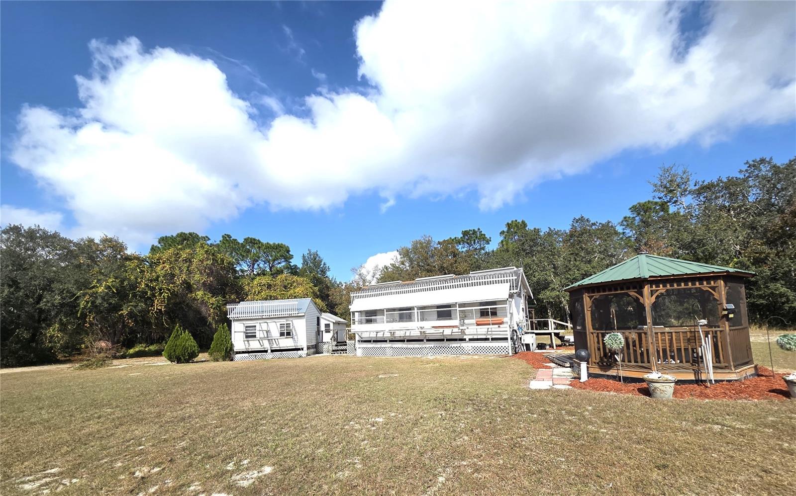 HIGHLANDS - Residential