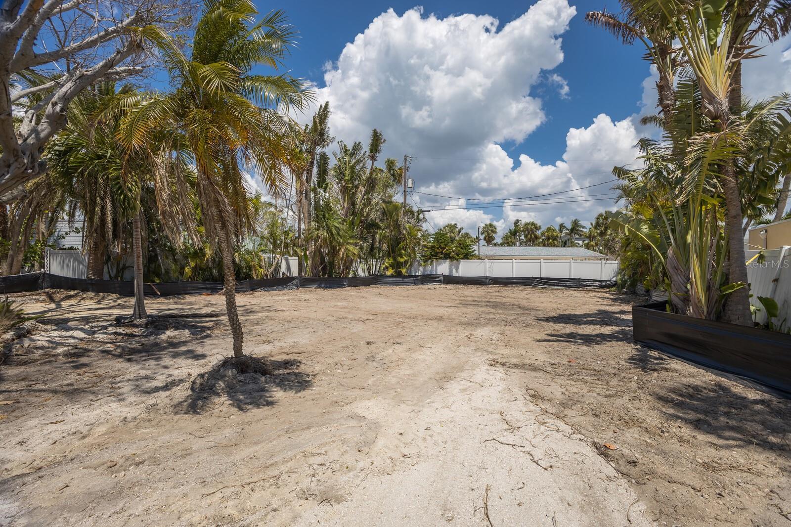 SAINT ARMANDS DIV JOHN RINGLING ESTATES - Land