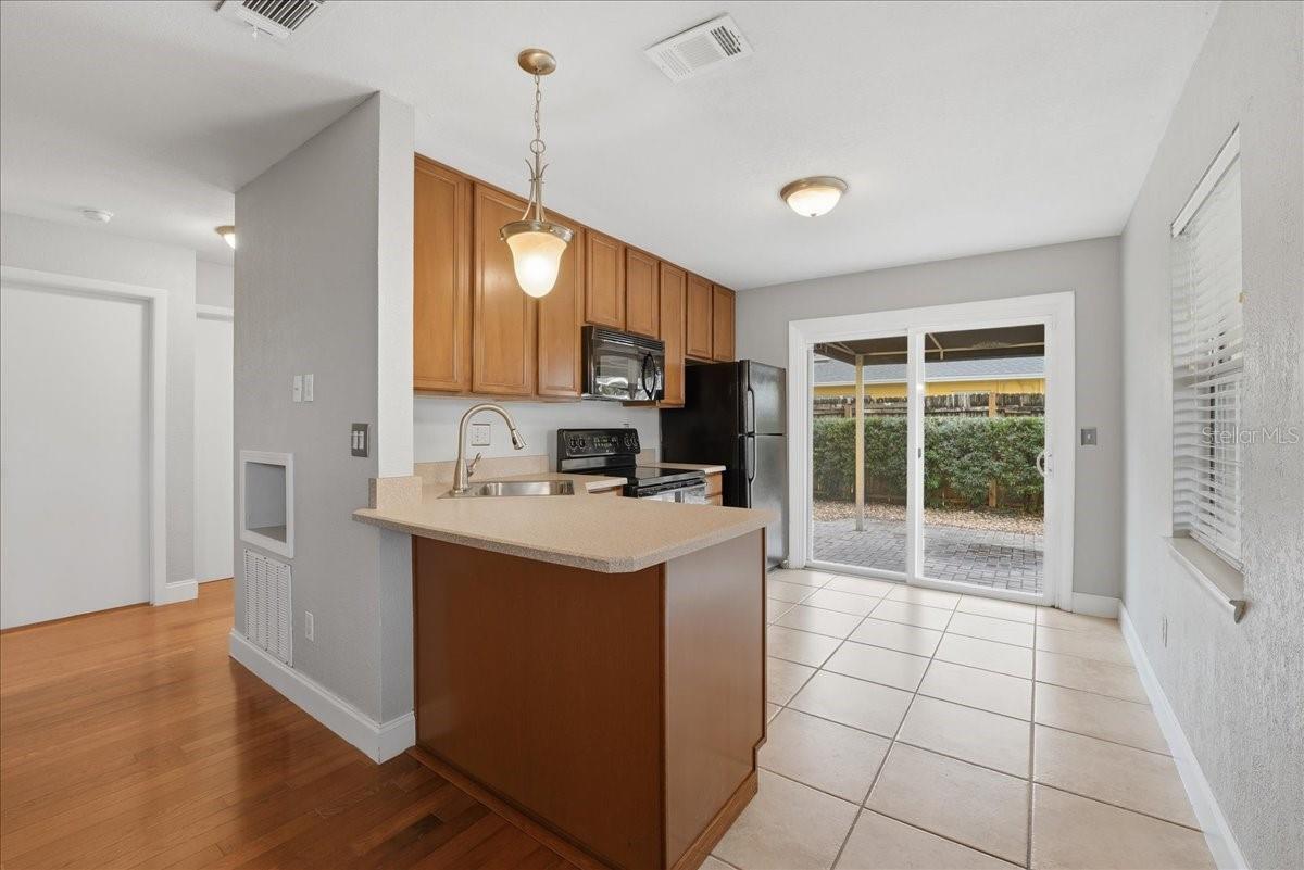 COCO PLUM VILLAS - Residential