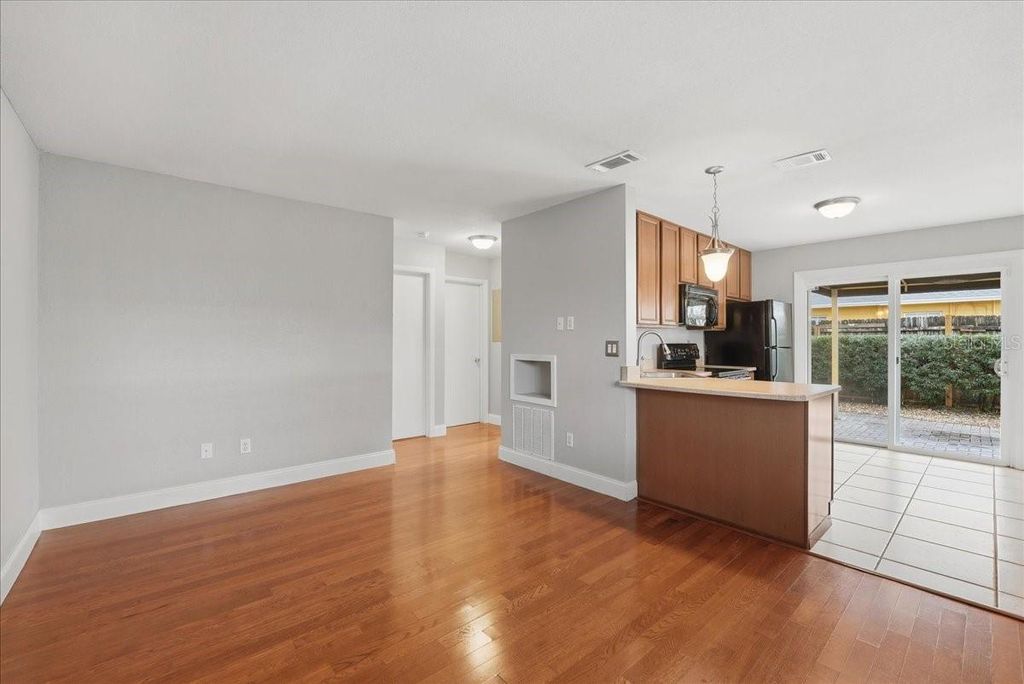 Photo of 3154 S Bumby Avenue #C1, Orlando, FL 32806 (MLS # O6386804)