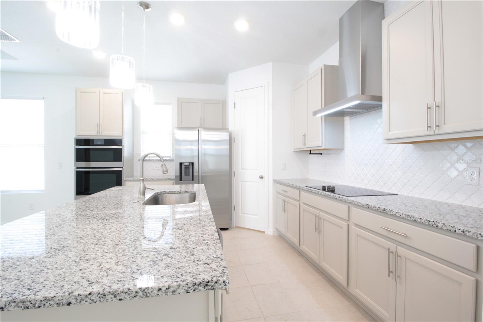 SUNBRIDGE - WESLEY PARK - Residential Lease