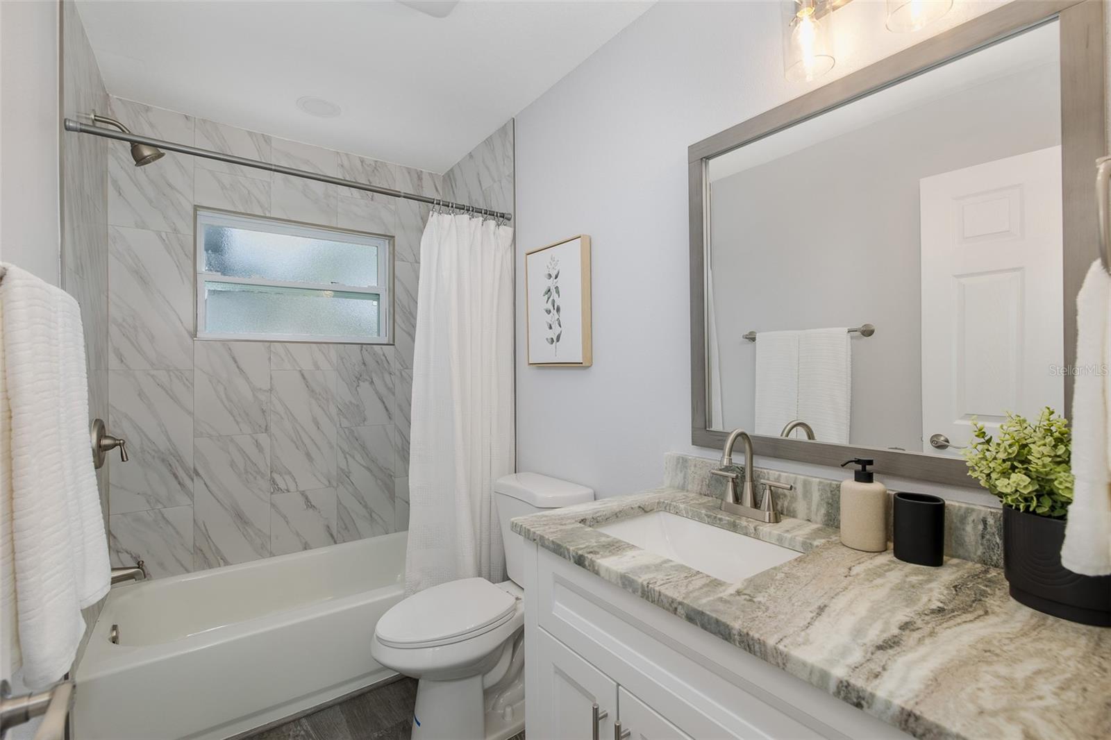 MEADOW LAWN 2ND ADD - Residential