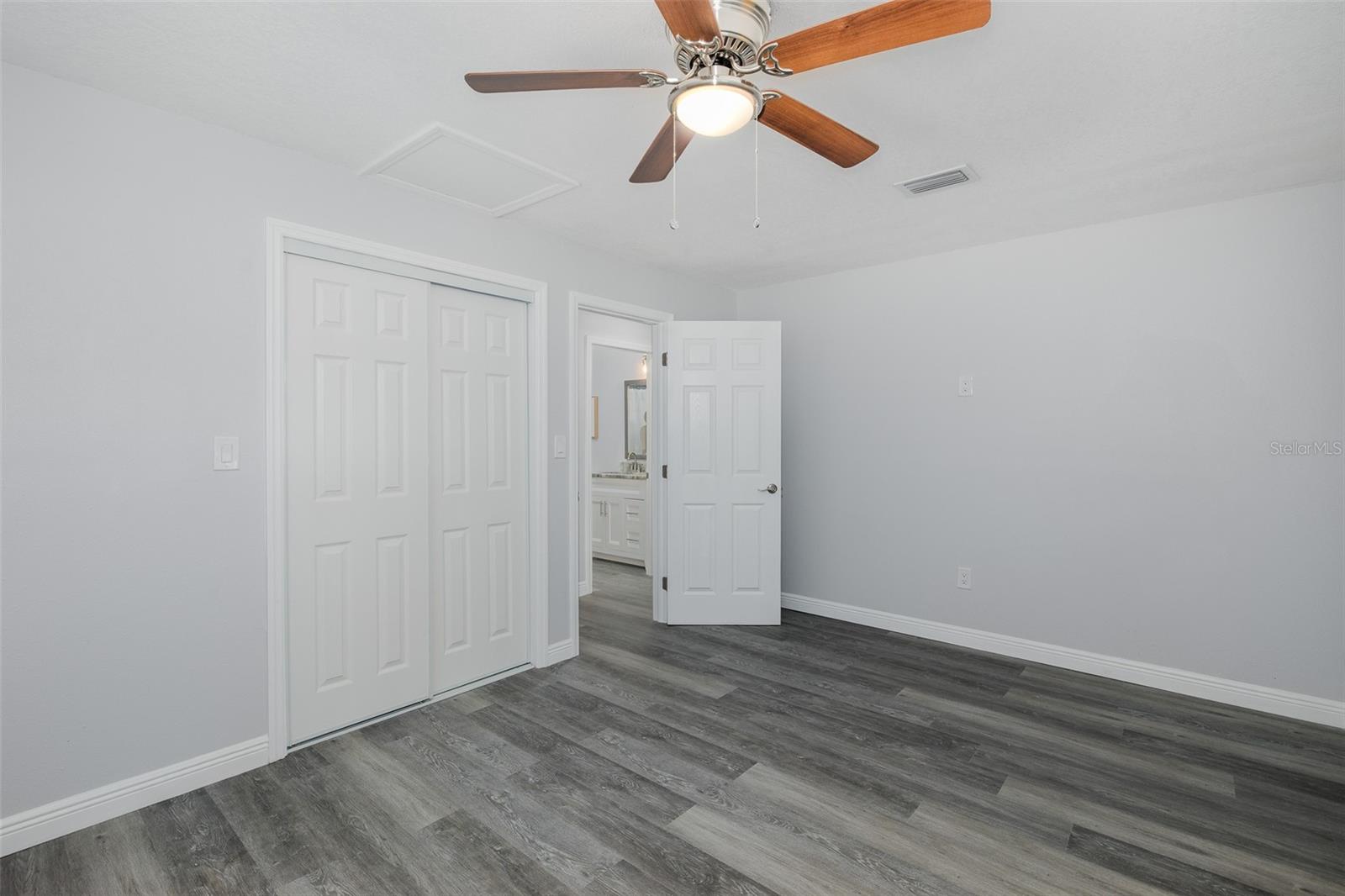 MEADOW LAWN 2ND ADD - Residential