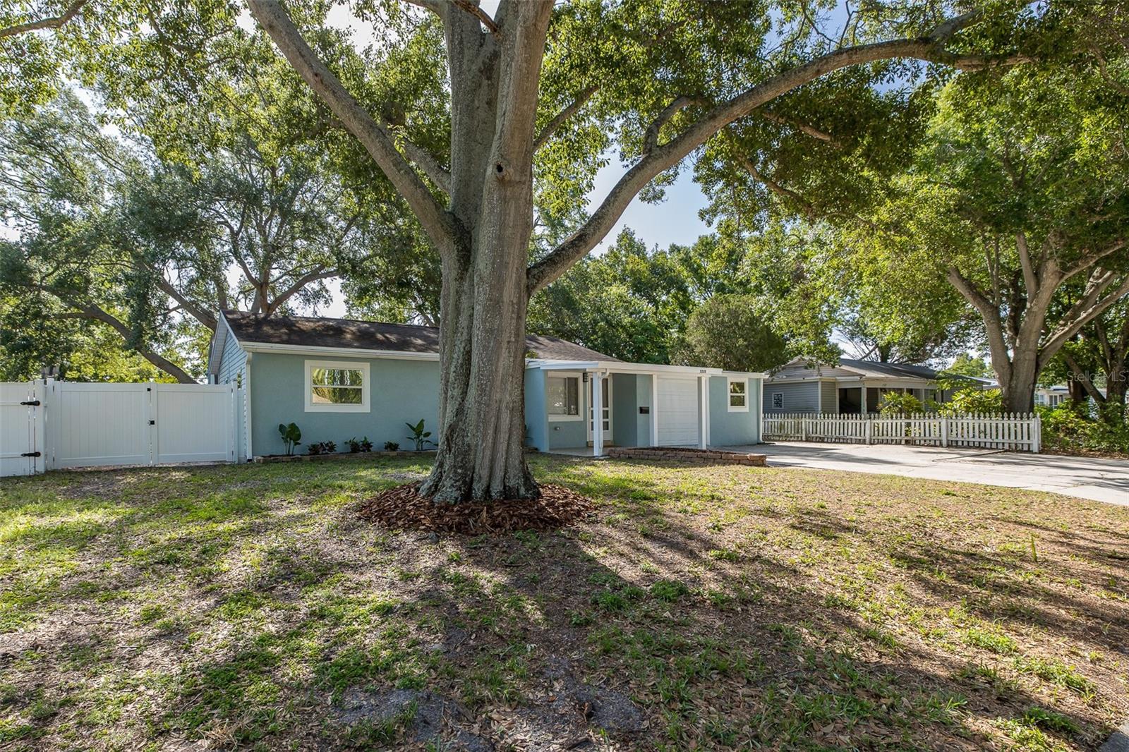 MEADOW LAWN 2ND ADD - Residential