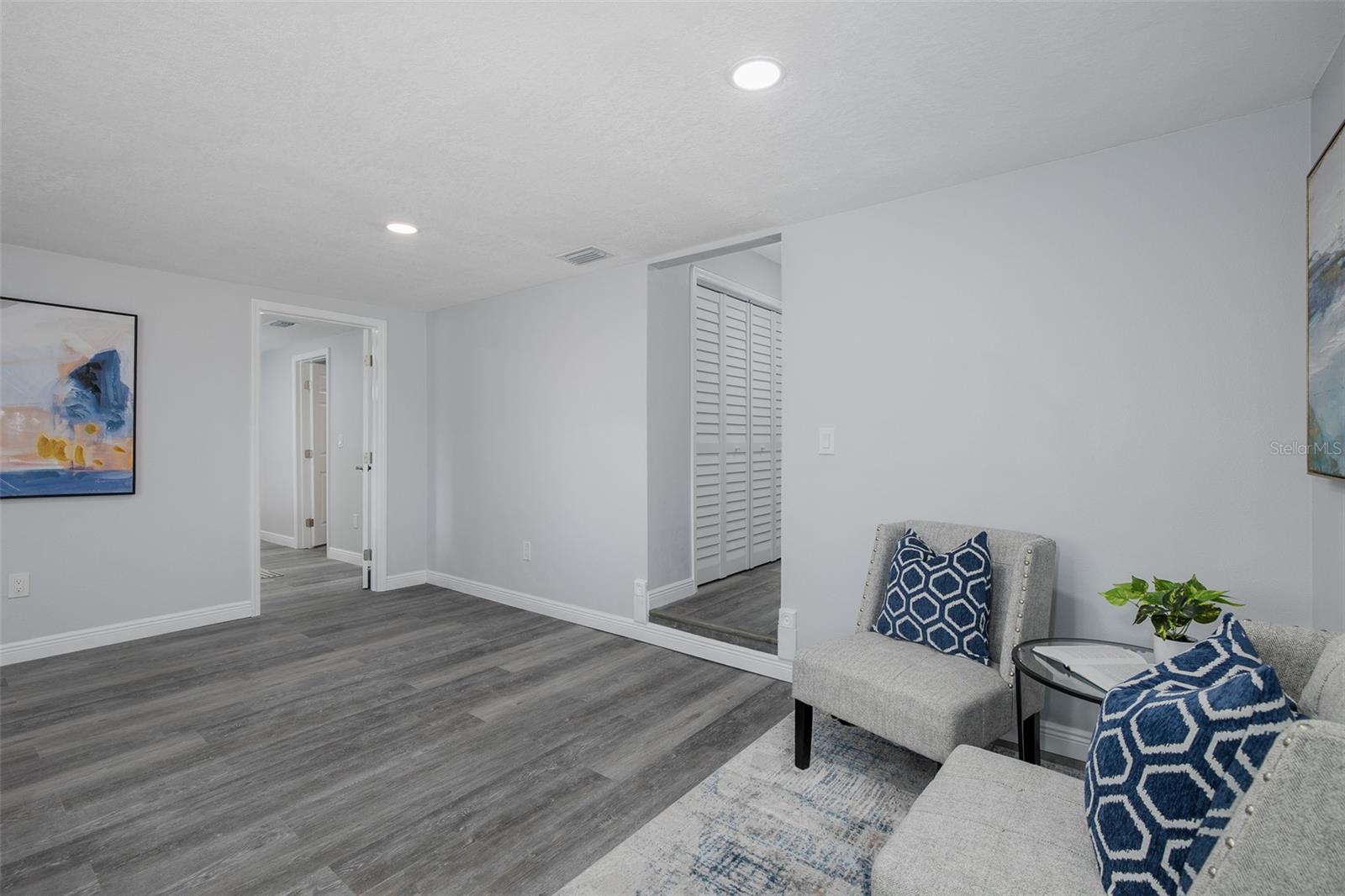 MEADOW LAWN 2ND ADD - Residential