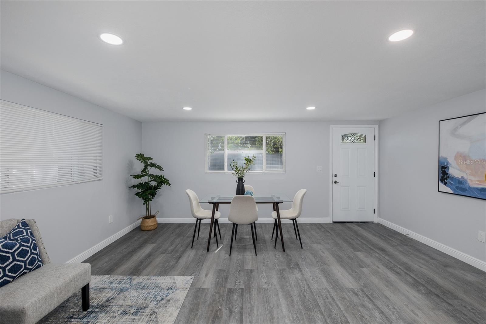 MEADOW LAWN 2ND ADD - Residential