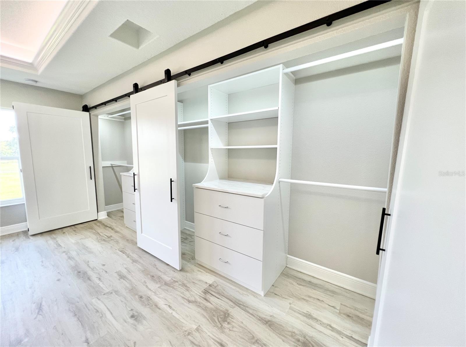 JULIETTE FALLS - Residential