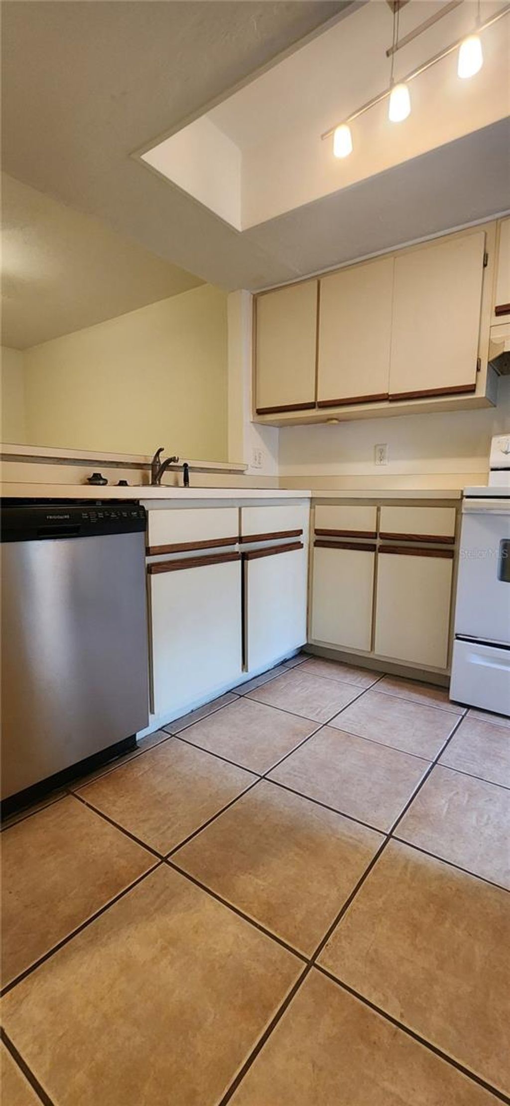 Photo of 5428 SW 4th Place, Gainesville, FL 32607 (MLS # GC532524)