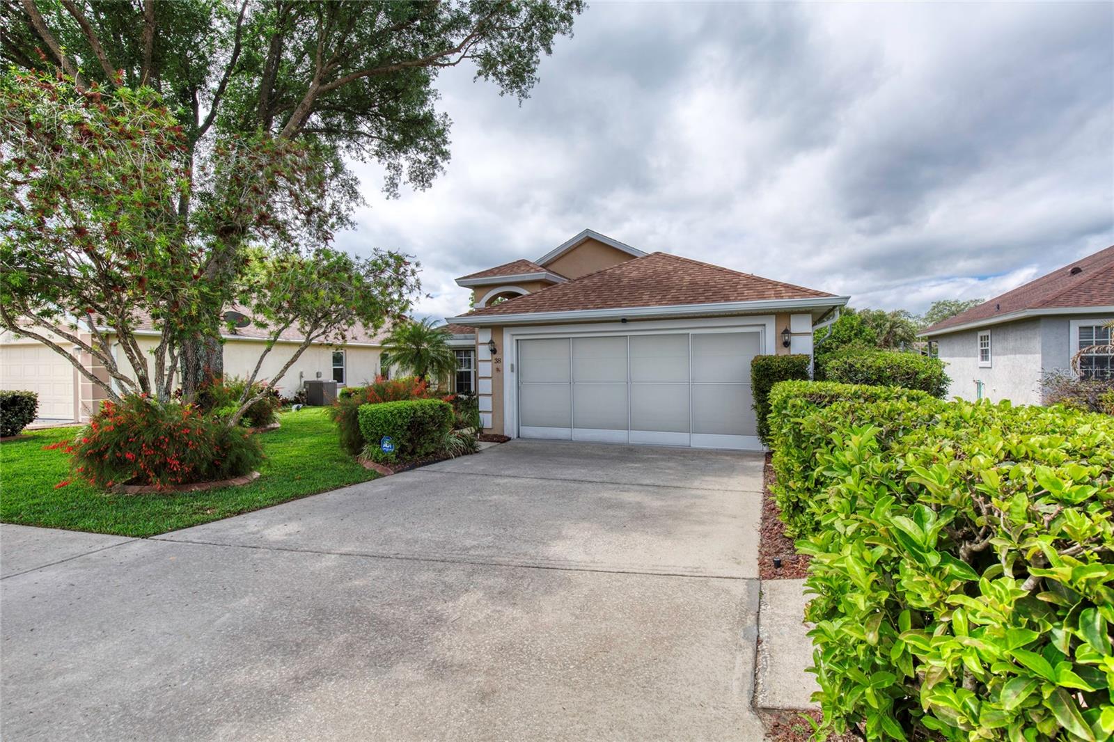 38 LAKE WALDEN TRAIL