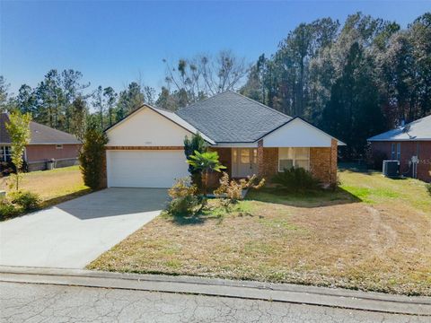 Photo of 1384 SW Indian Glen, Lake City, FL 32025 (MLS # GC536930)