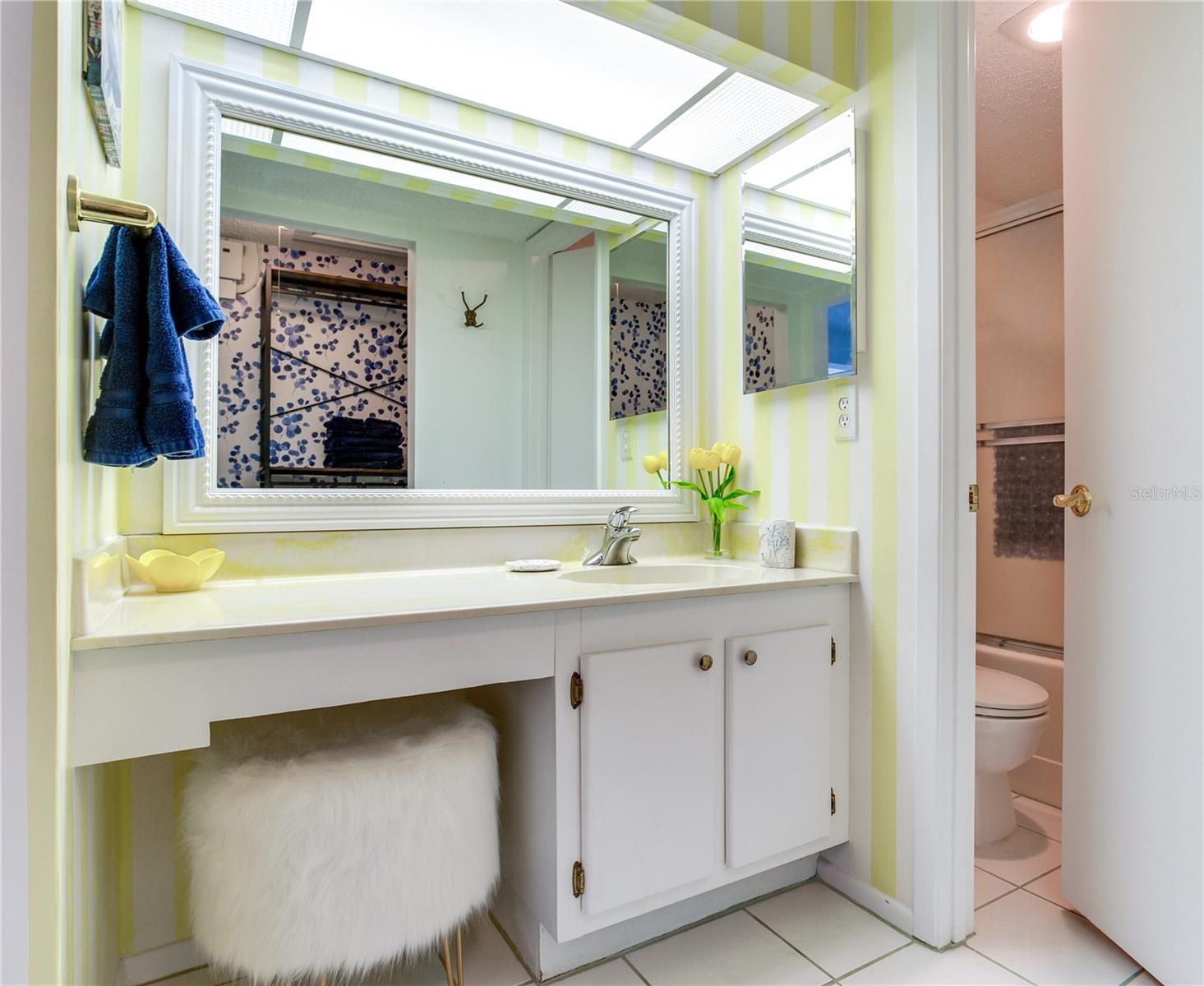 MADEIRA BEACH YACHT CLUB CONDO - Residential