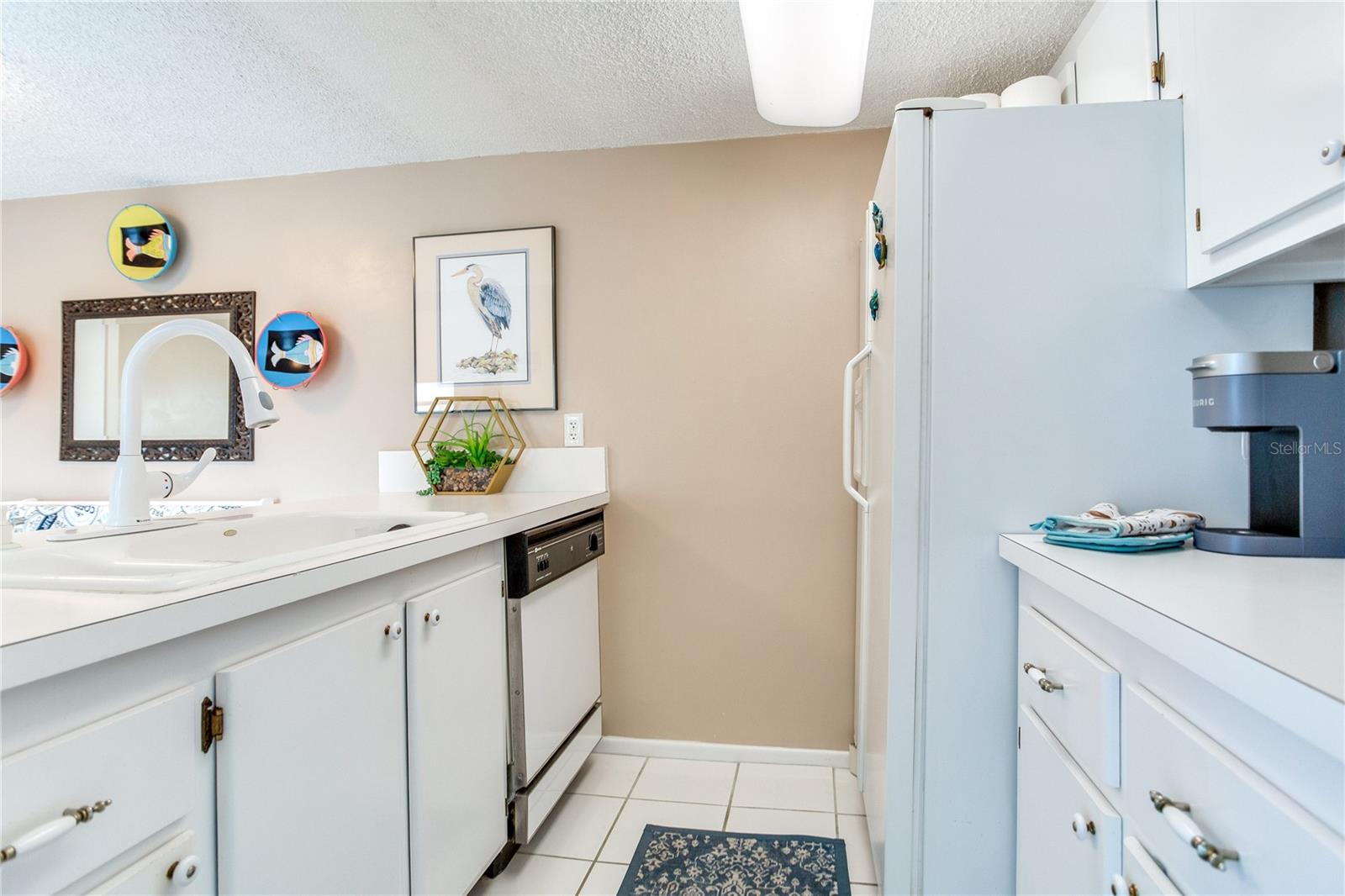 MADEIRA BEACH YACHT CLUB CONDO - Residential